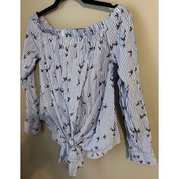 Express Blue Striped Bird Off Shoulder Shirt Blouse Top Size Small Peasant Crop - Picture 3 of 13